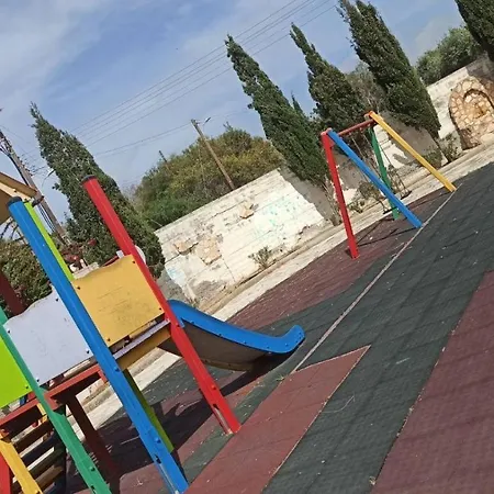 Holidays In Cyprus Apartment *